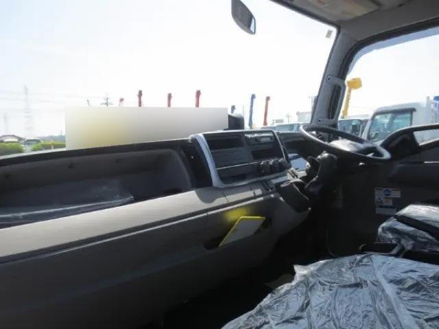 三菱ふそうキャンタークレーン4段小型（2t・3t）[写真14]