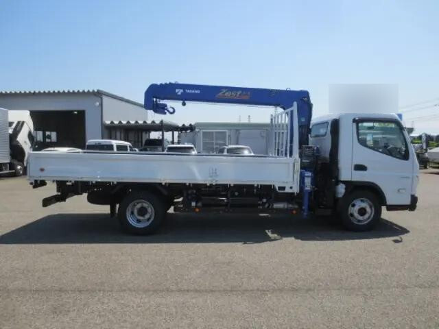 三菱ふそうキャンタークレーン4段小型（2t・3t）[写真07]