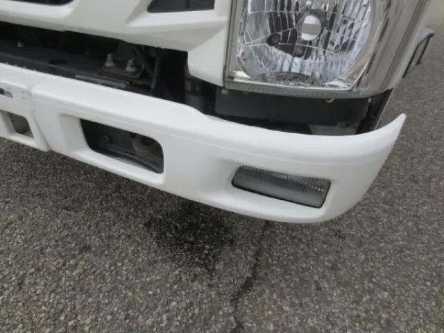 いすゞエルフ保冷バン小型（2t・3t）[写真16]