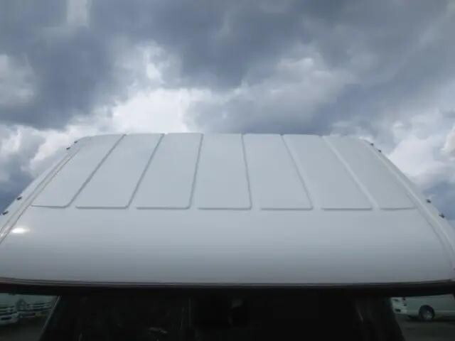 三菱ふそうキャンターアルミバン小型（2t・3t）[写真14]