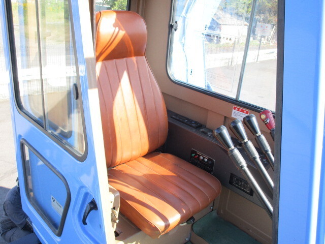 いすゞエルフトラッククレーン小型（2t・3t）[写真24]