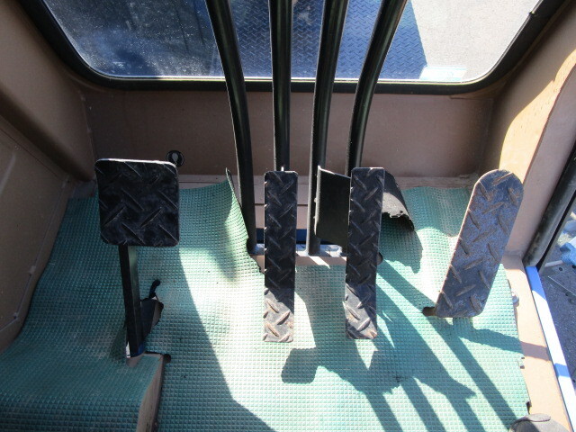 いすゞエルフトラッククレーン小型（2t・3t）[写真28]