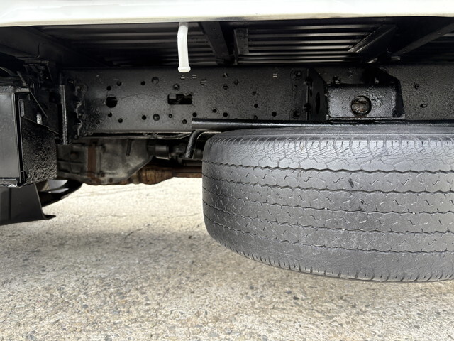 トヨタトヨエース平ボディ小型（2t・3t）[写真12]