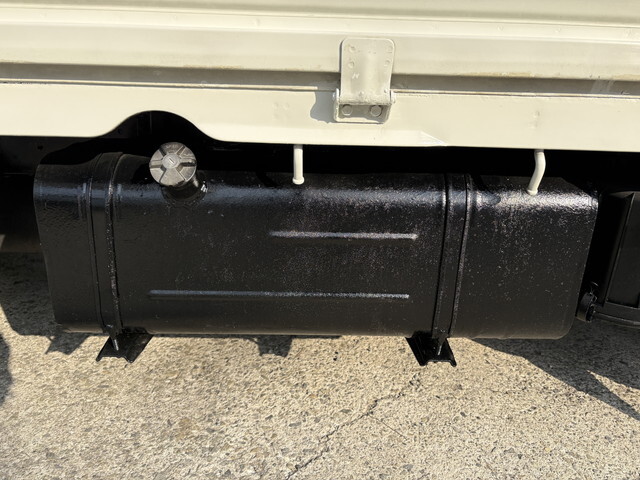 トヨタトヨエース平ボディ小型（2t・3t）[写真14]