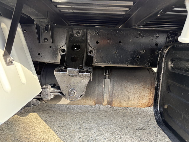 トヨタトヨエース平ボディ小型（2t・3t）[写真15]