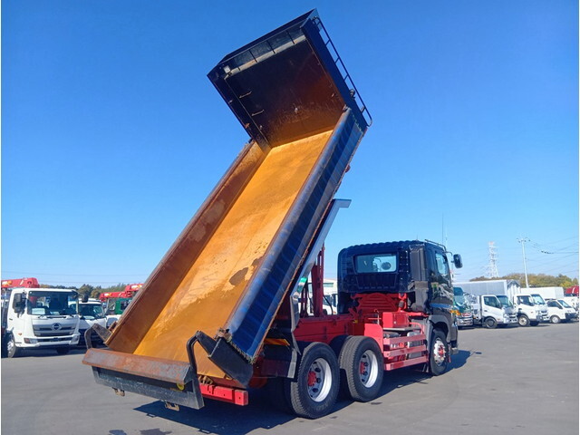 日野プロフィアダンプ大型（10t）[写真02]