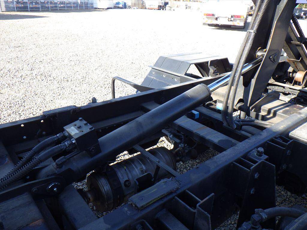 三菱ふそうキャンターセーフティローダー小型（2t・3t）[写真14]