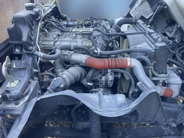 三菱ふそうキャンター平ボディ小型（2t・3t）[写真22]