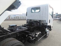 いすゞエルフパッカー車（塵芥車）小型（2t・3t）[写真12]