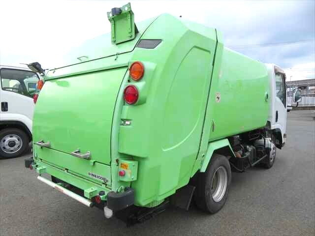 いすゞエルフパッカー車（塵芥車）小型（2t・3t）[写真04]