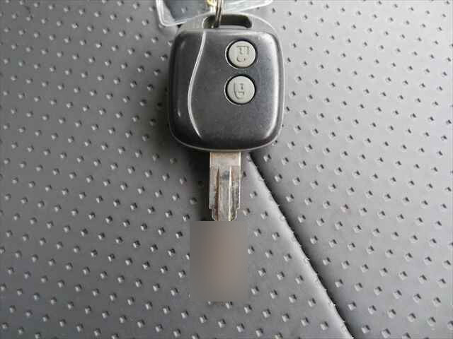 いすゞエルフパッカー車（塵芥車）小型（2t・3t）[写真40]