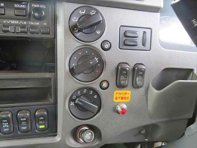 三菱ふそうファイターセルフローダー増トン（6t・8t）[写真40]