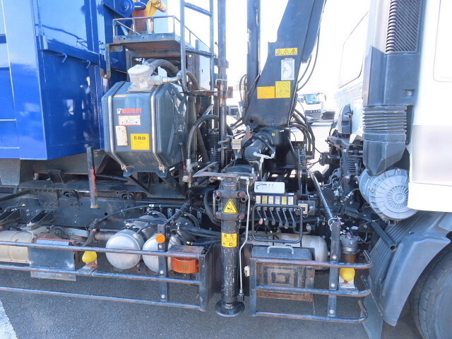 日野レンジャークレーン付増トン（6t・8t）[写真34]