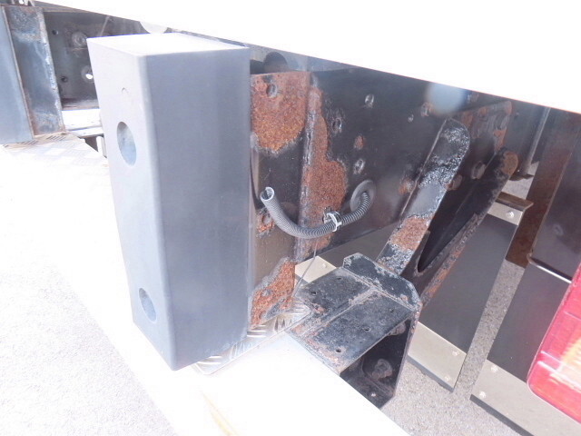 三菱ふそうスーパーグレートアルミウイング大型（10t）[写真36]