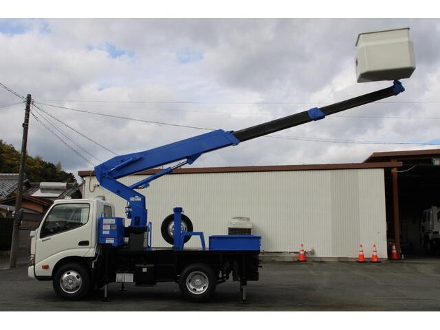 日野デュトロ高所作業車小型（2t・3t）[写真05]