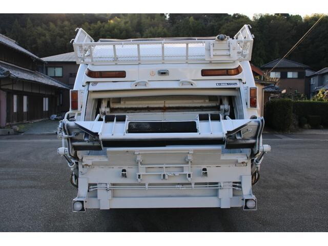 日野デュトロパッカー車（塵芥車）小型（2t・3t）[写真21]