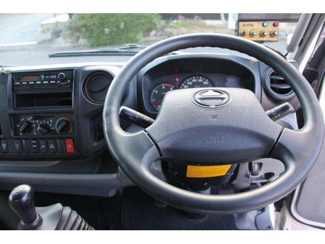 日野デュトロパッカー車（塵芥車）小型（2t・3t）[写真27]