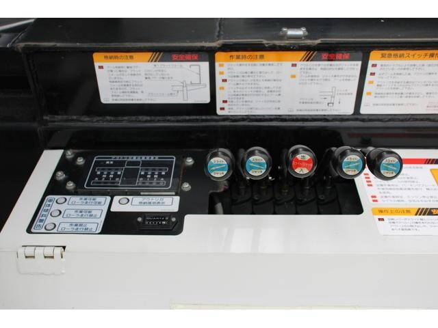 いすゞエルフその他の形状小型（2t・3t）[写真23]