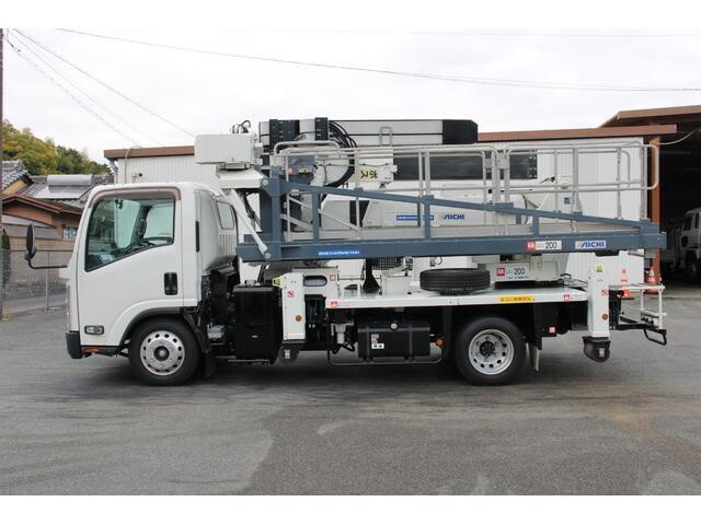 いすゞエルフその他の形状小型（2t・3t）[写真08]