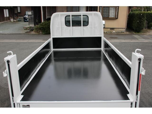 マツダタイタン平ボディ小型（2t・3t）[写真12]