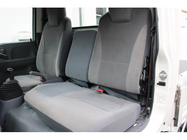 マツダタイタン平ボディ小型（2t・3t）[写真37]