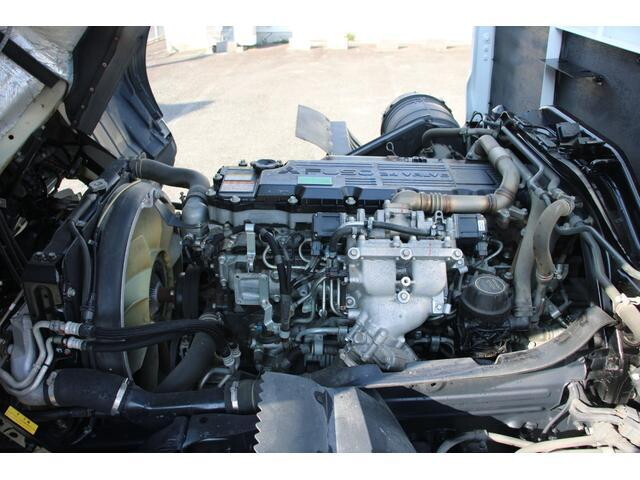 三菱ふそうファイター平ボディ中型（4t）[写真10]