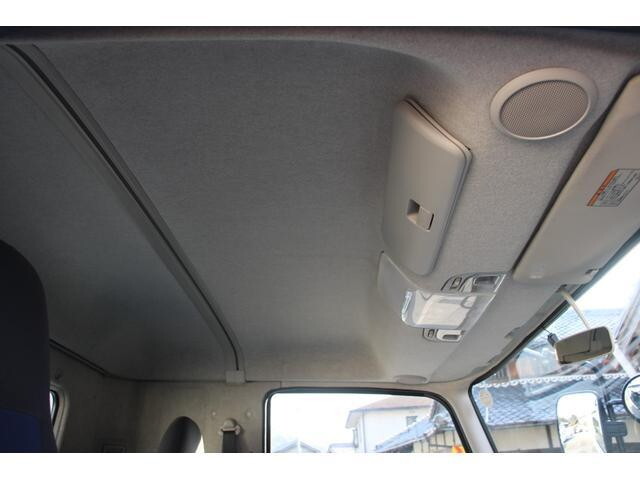 三菱ふそうファイター平ボディ中型（4t）[写真38]