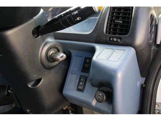 日野レンジャークレーン4段中型（4t）[写真25]