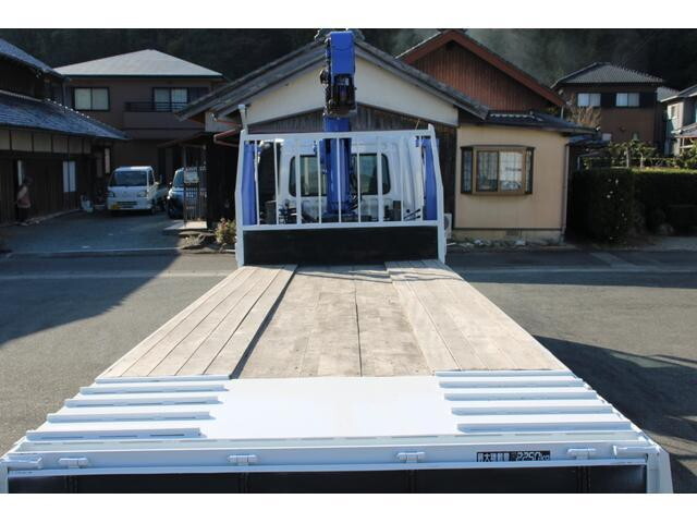 三菱ふそうファイターセルフクレーン4段中型（4t）[写真12]