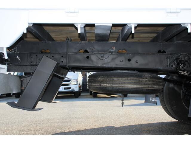 三菱ふそうファイターセルフクレーン4段中型（4t）[写真19]