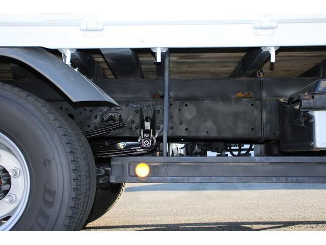 三菱ふそうファイターセルフクレーン4段中型（4t）[写真21]