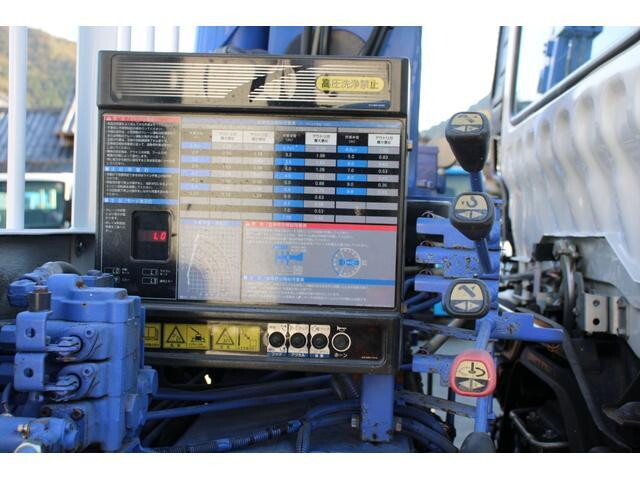 三菱ふそうファイターセルフクレーン4段中型（4t）[写真27]