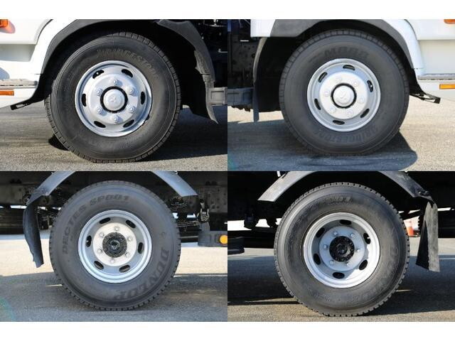 三菱ふそうファイターセルフクレーン4段中型（4t）[写真28]