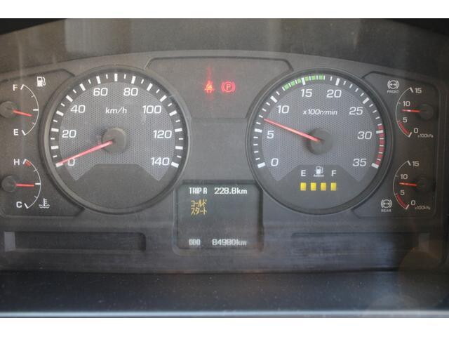 三菱ふそうファイターセルフクレーン4段中型（4t）[写真30]