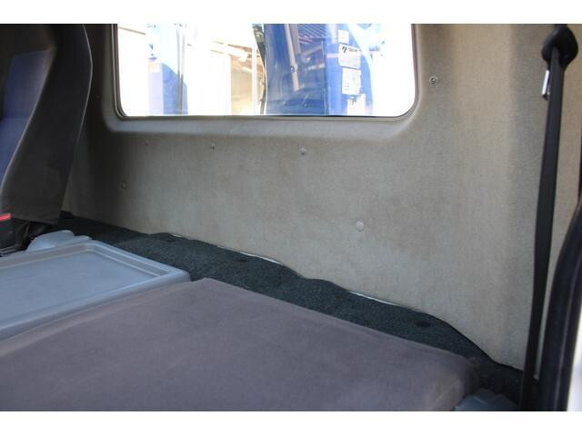 三菱ふそうファイターセルフクレーン4段中型（4t）[写真39]