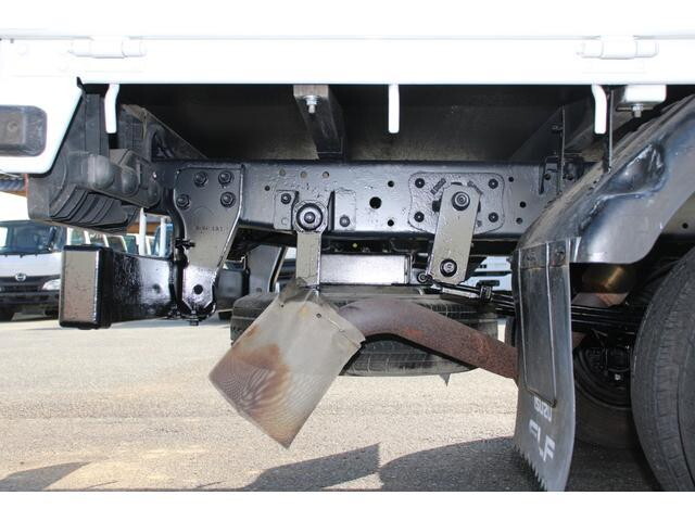 いすゞエルフダブルキャブ（Wキャブ）小型（2t・3t）[写真15]