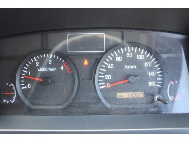 いすゞエルフダブルキャブ（Wキャブ）小型（2t・3t）[写真21]