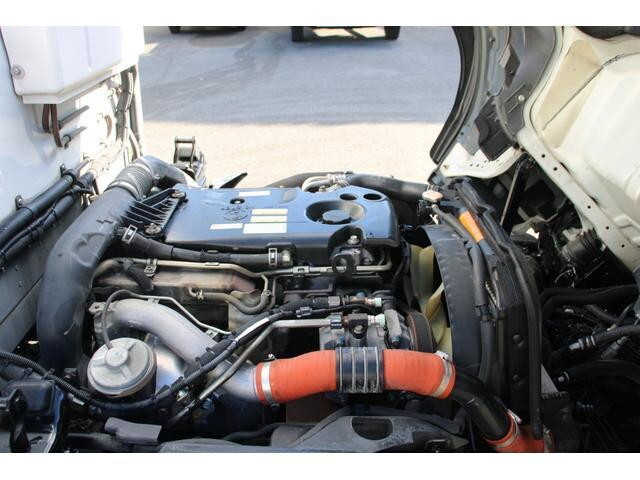 いすゞエルフ冷凍車（冷蔵車）小型（2t・3t）[写真11]