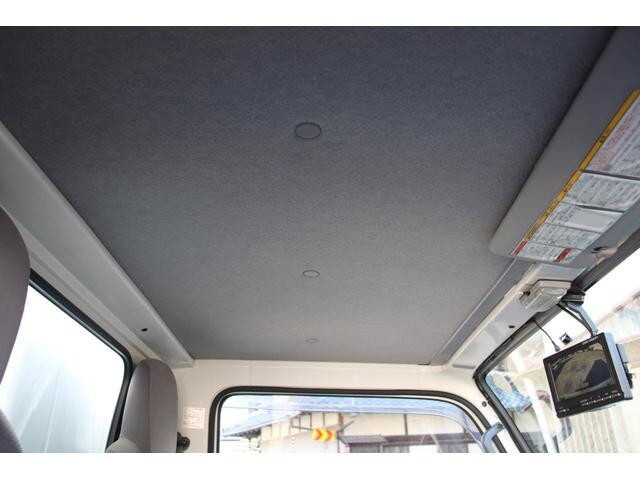 いすゞエルフ冷凍車（冷蔵車）小型（2t・3t）[写真36]