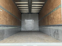 UDトラックスコンドルアルミウイング増トン（6t・8t）[写真11]