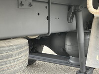 UDトラックスコンドルアルミウイング増トン（6t・8t）[写真23]