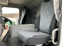 UDトラックスコンドルアルミウイング増トン（6t・8t）[写真30]