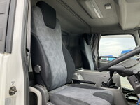 UDトラックスコンドルアルミウイング増トン（6t・8t）[写真31]