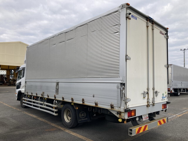 UDトラックスコンドルアルミウイング増トン（6t・8t）[写真04]