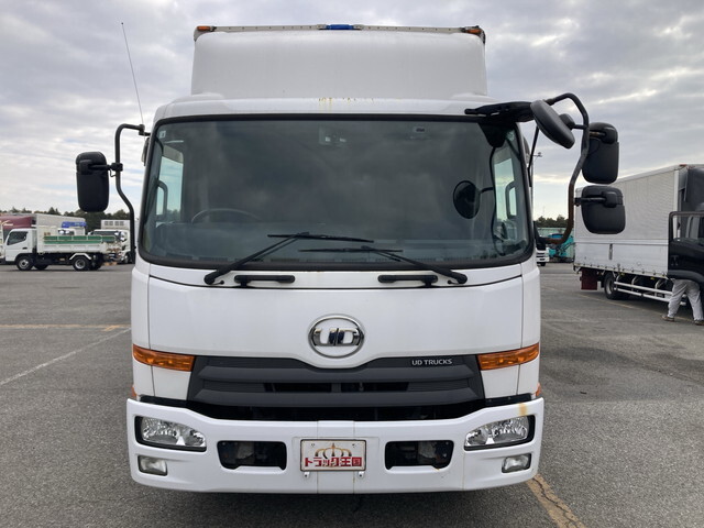 UDトラックスコンドルアルミウイング増トン（6t・8t）[写真07]