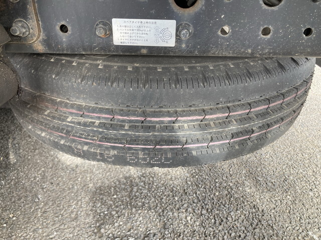 三菱ふそうキャンター平ボディ小型（2t・3t）[写真21]