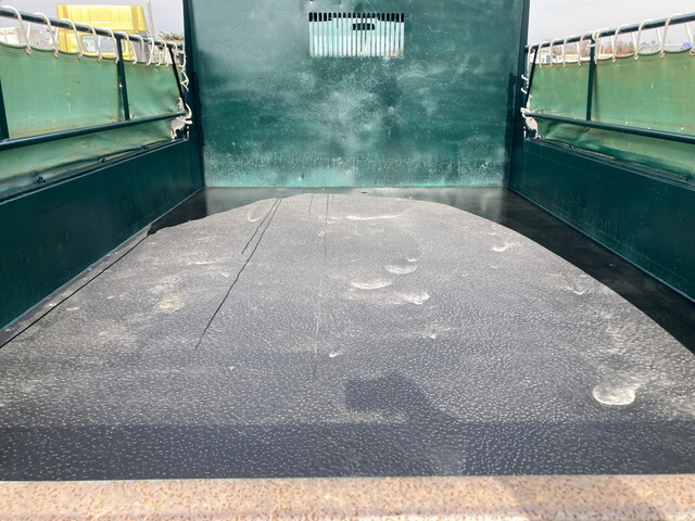 いすゞフォワードダンプ中型（4t）[写真10]