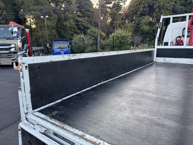 トヨタトヨエースクレーン4段小型（2t・3t）[写真10]