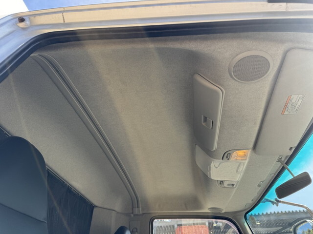 三菱ふそうファイターダンプ中型（4t）[写真12]