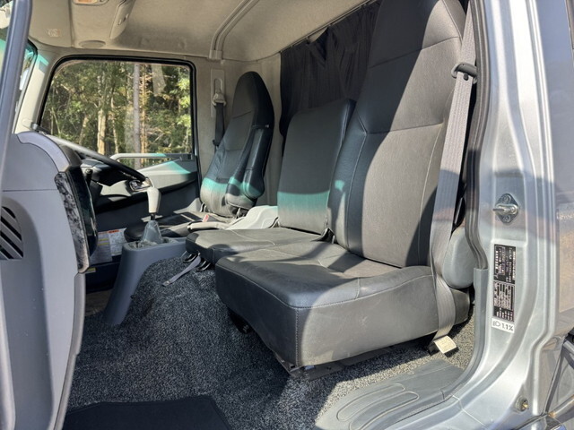 三菱ふそうファイターダンプ中型（4t）[写真19]